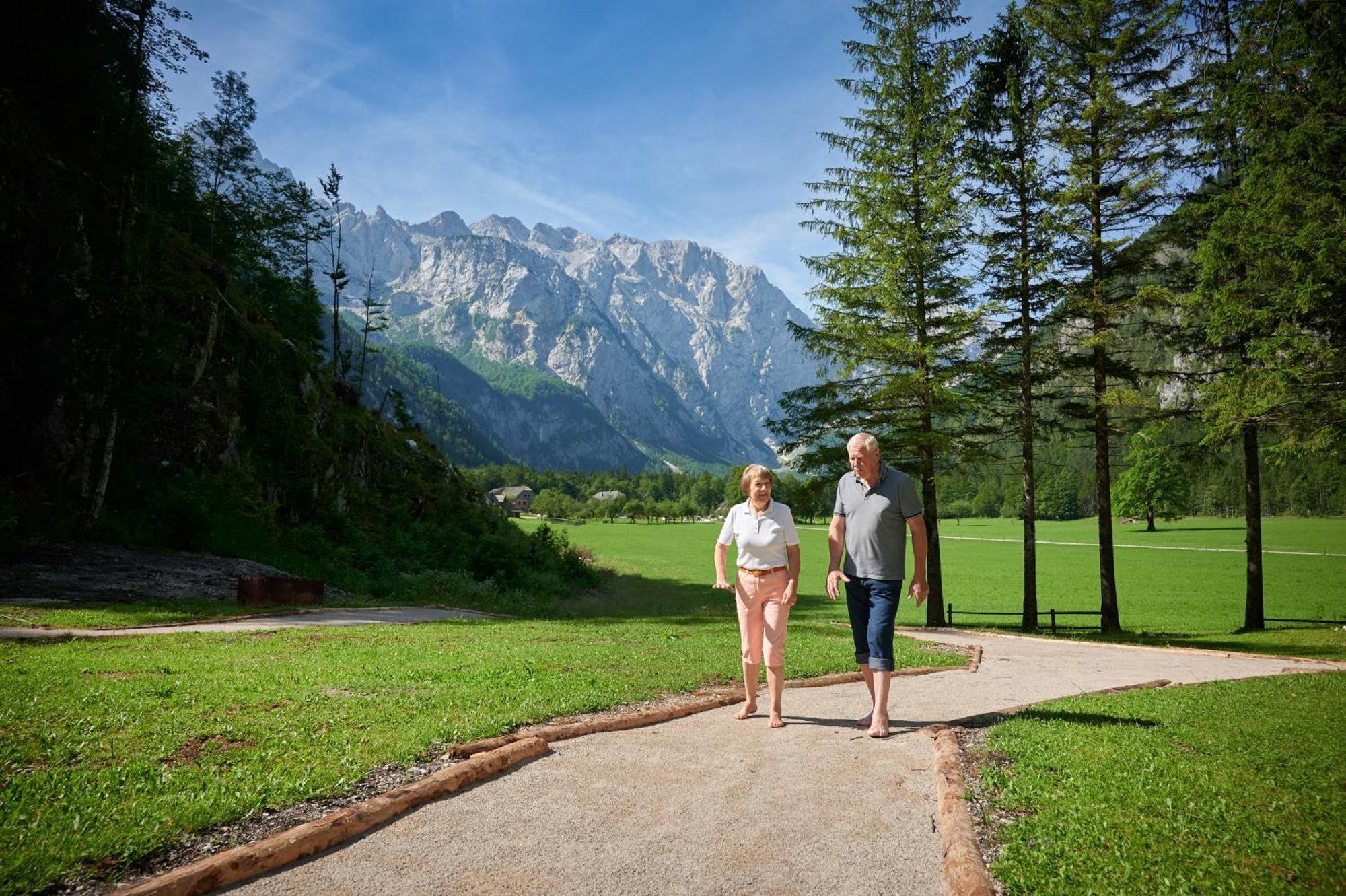 Hotel Plesnik Logarska Dolina Solčava Exteriör bild